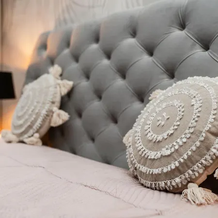 Ans Hanza Tower No 524 - Swimming Pool, Sauna, Jacuzzi, Viewing Terrace