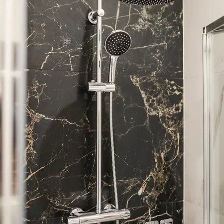 아파트 Ans Hanza Tower No 524 - Swimming Pool, Sauna, Jacuzzi, Viewing Terrace *