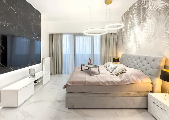 Ans Hanza Tower No 524 - Swimming Pool, Sauna, Jacuzzi, Viewing Terrace Stettin